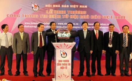 Eröffnung des Internetportals des vietnamesischen Journalistenverbandes - ảnh 1